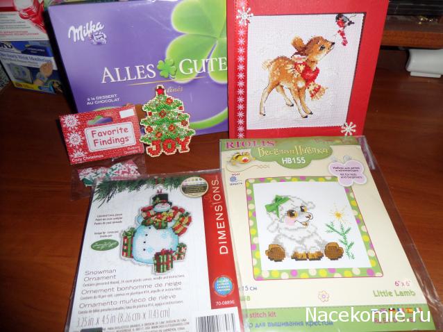 Новогодний вышивальный посткроссинг 2014