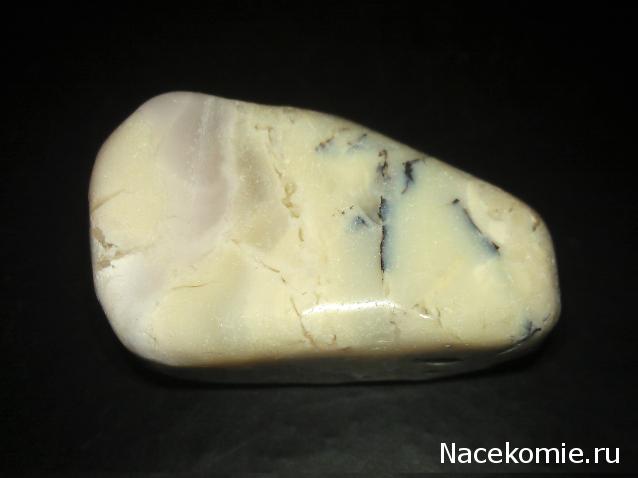 Энергия Камней №14 - Молочный опал