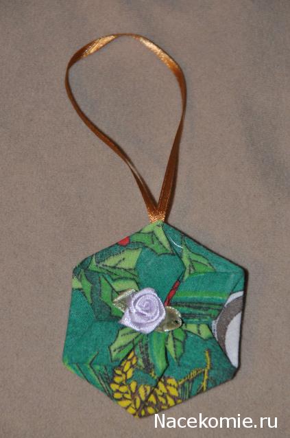 Новогодний вышивальный посткроссинг 2014