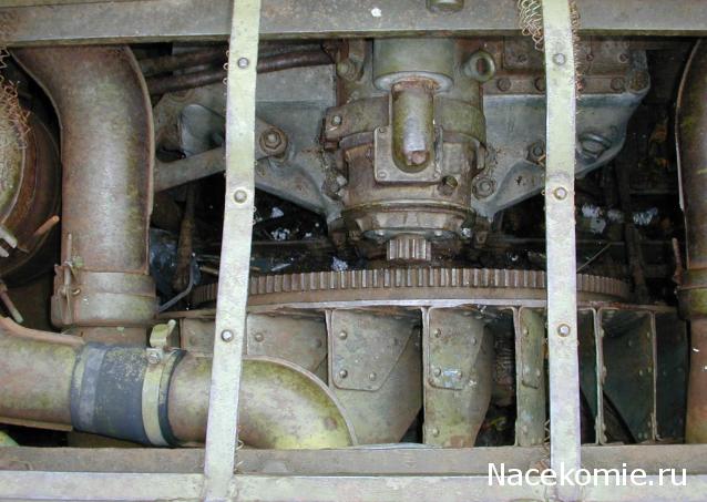 Танк Т-34 - Сборка силового агрегата