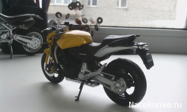 Легендарные мотоциклы (АиФ)