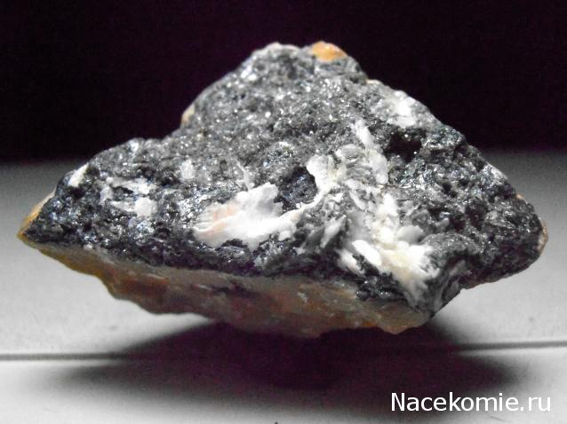 Минералы Сокровища Земли №71 - Церуссит