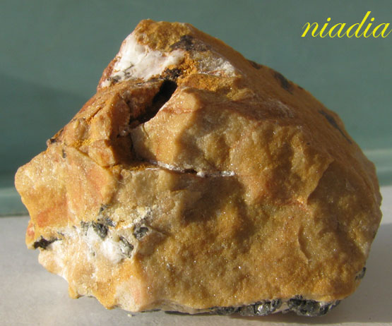 Минералы Сокровища Земли №71 - Церуссит