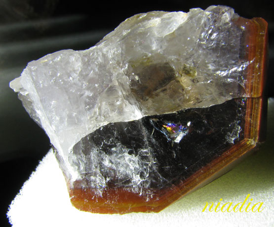 Минералы Сокровища Земли №53 - Красный кварц