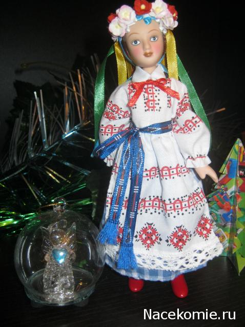 Куклы в народных костюмах №66 Кукла в девичьем костюме Витебской губернии