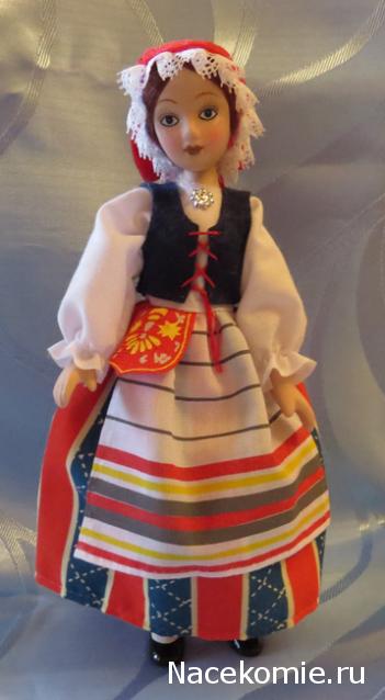 Куклы в народных костюмах №79 Кукла в финском женском костюме