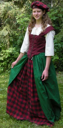 Куклы в Костюмах Народов Мира №30 Великобритания - Шотландия