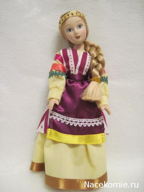 Куклы в народных костюмах №80 Кукла в праздничном костюме некрасовской казачки