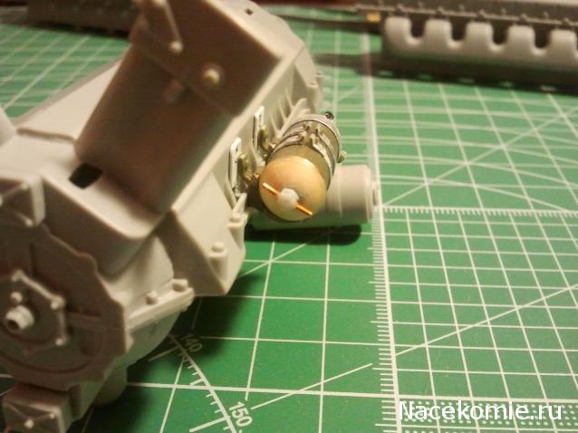 Танк Т-34 - Сборка силового агрегата