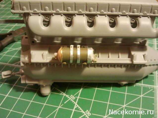 Танк Т-34 - Сборка силового агрегата