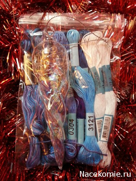 Новогодний вышивальный посткроссинг 2014