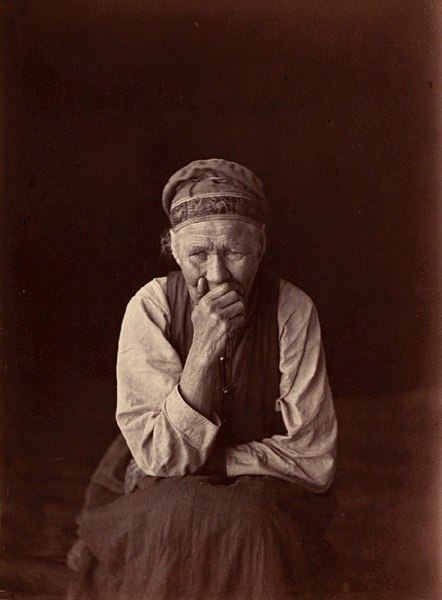 Куклы в народных костюмах №39 Кукла в карельском зимнем костюме