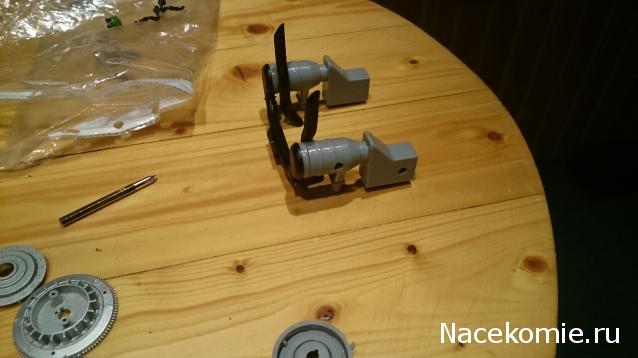 Танк Т-34 - Сборка силового агрегата