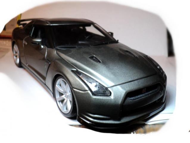 Полицейские Машины Мира №51 Nissan GTR