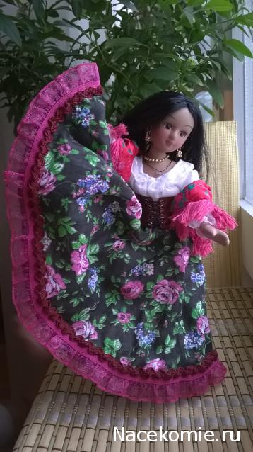 Куклы в народных костюмах №67 Кукла в цыганском девичьем костюме