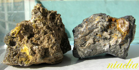 Минералы Сокровища Земли №77 - Вульфенит