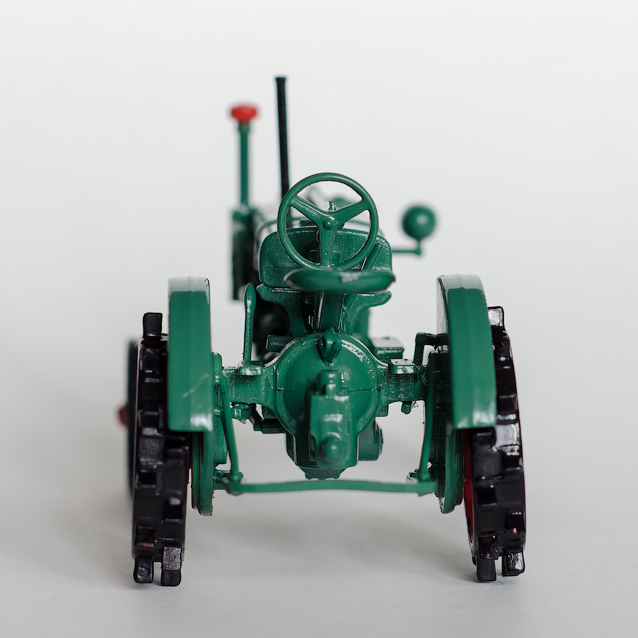 Тракторы №4 - ВТЗ Универсал