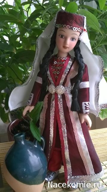 Куклы в народных костюмах №63 Кукла в праздничном костюме крымской татарки