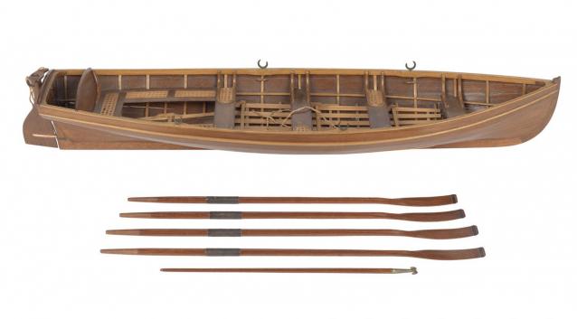 Сборка баркаса 12 Апостолов