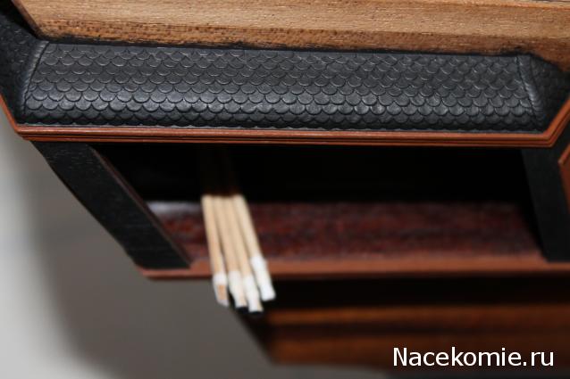 Собери Чёрную Жемчужину. Корма и каюта капитана