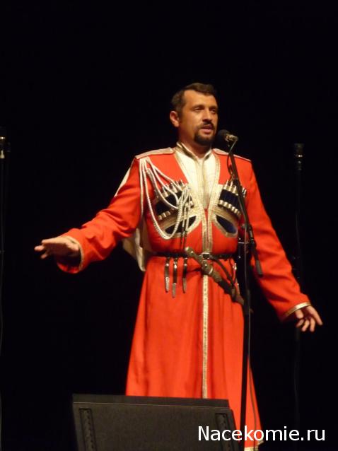 Куклы в народных костюмах №80 Кукла в праздничном костюме некрасовской казачки