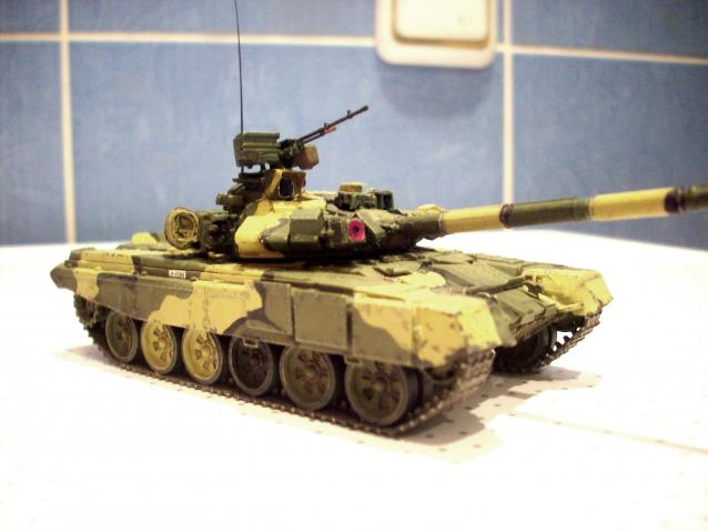 Звезда, Т-90А 1/72, "сборка без клея".