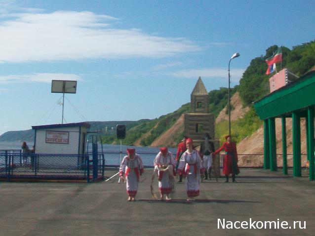 Куклы в народных костюмах – "Девчушки-болтушки"