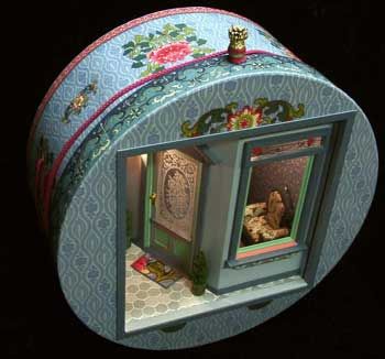 july-Жил-был дом