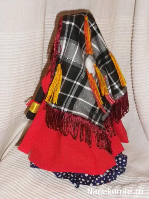 Куклы в народных костюмах №65 Кукла в удмуртском женском костюме