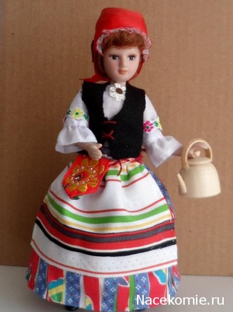Куклы в народных костюмах №79 Кукла в финском женском костюме
