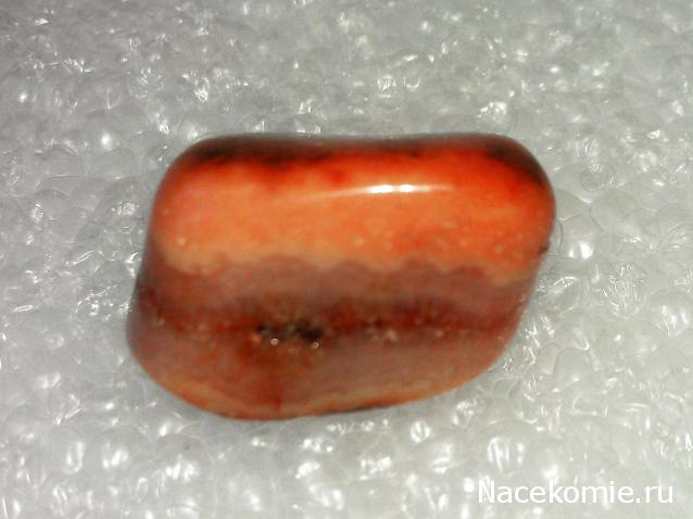 Минералы Сокровища Земли №96 - Сердолик