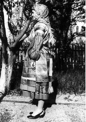 Куклы в народных костюмах №80 Кукла в праздничном костюме некрасовской казачки