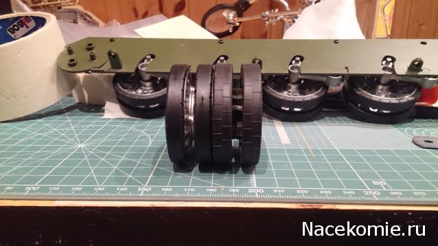 Танк Т-34 - Сборка ходовой части