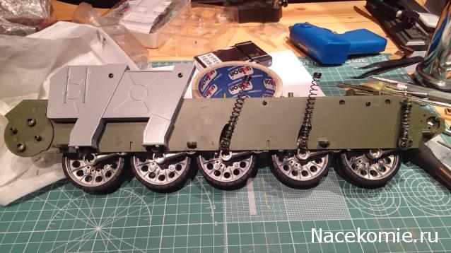 Танк Т-34 - Сборка ходовой части