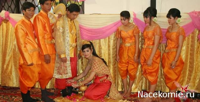 Куклы в Костюмах Народов Мира №39 - Камбоджа