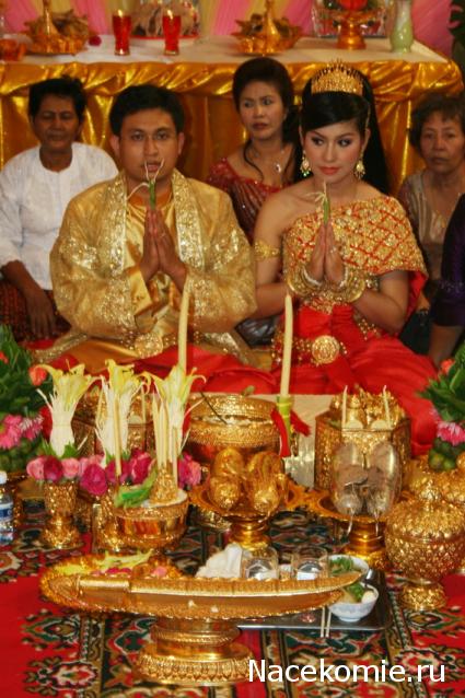 Куклы в Костюмах Народов Мира №39 - Камбоджа