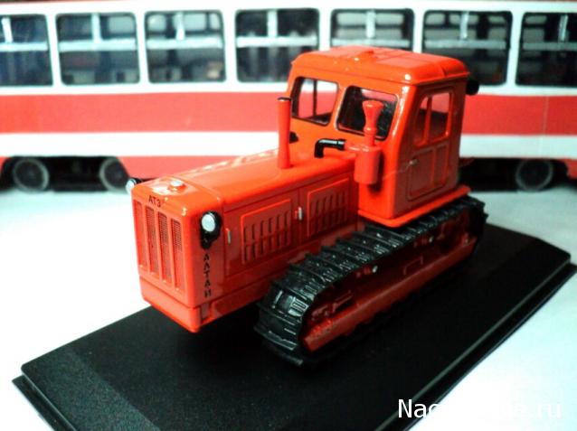 Тракторы №17 - Т-4А