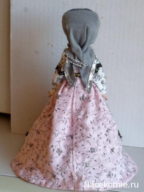 Куклы в народных костюмах №97 Кукла в праздничном костюме уральской казачки