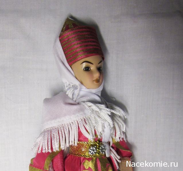 Куклы в народных костюмах №90 Кукла в кабардинском женском костюме