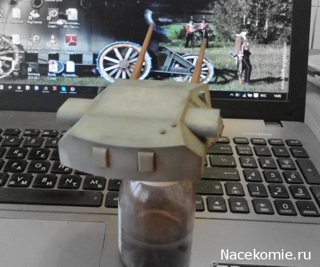 Landkreuzer P1000 Ratte & Panzer VIII Maus 1:144