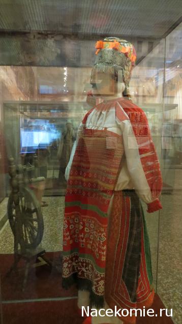 Куклы в народных костюмах №21 Кукла в праздничном костюме Калужской губернии