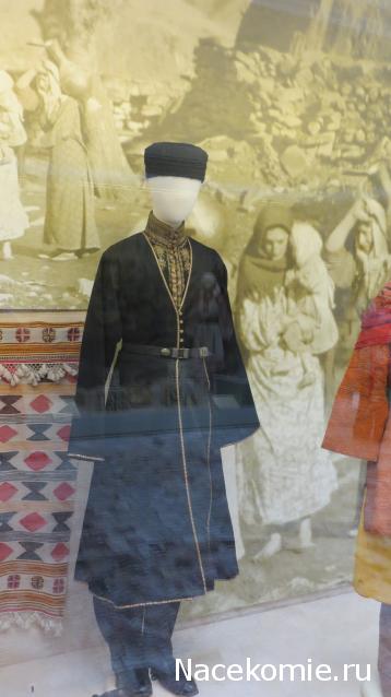 Куклы в народных костюмах №63 Кукла в праздничном костюме крымской татарки