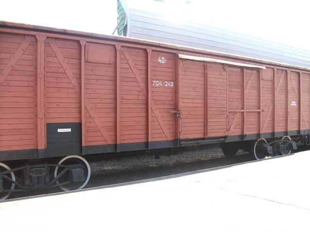 Рельсы, рельсы, шпалы, шпалы ...