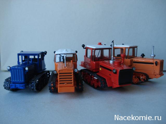 Фото наших коллекций тракторов