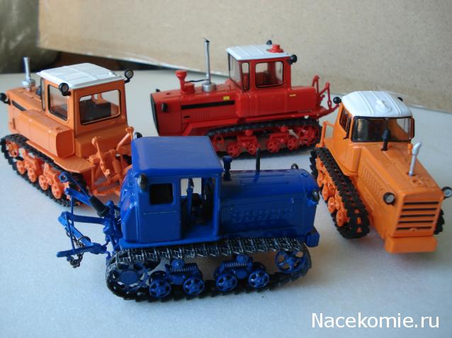 Фото наших коллекций тракторов