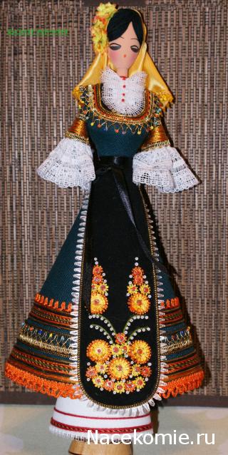 Куклы в этнических костюмах