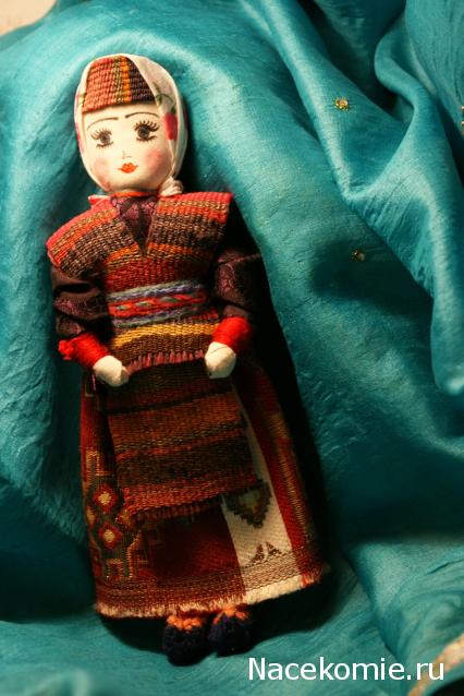 Куклы в этнических костюмах