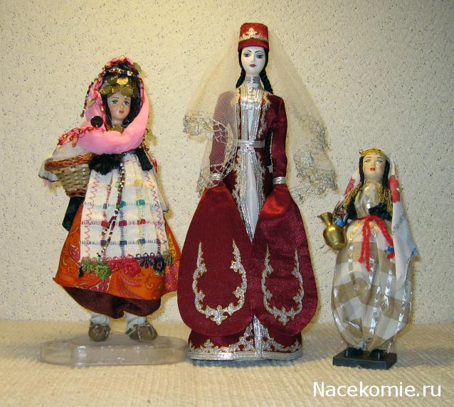 Куклы в этнических костюмах