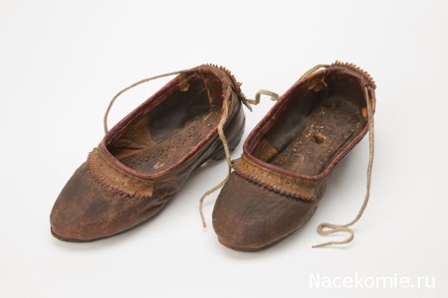 Куклы в народных костюмах №79 Кукла в финском женском костюме