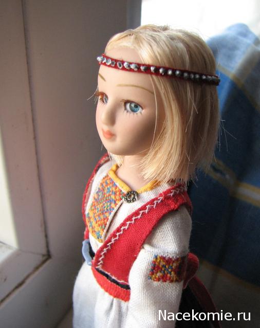 Куклы в народных костюмах №79 Кукла в финском женском костюме